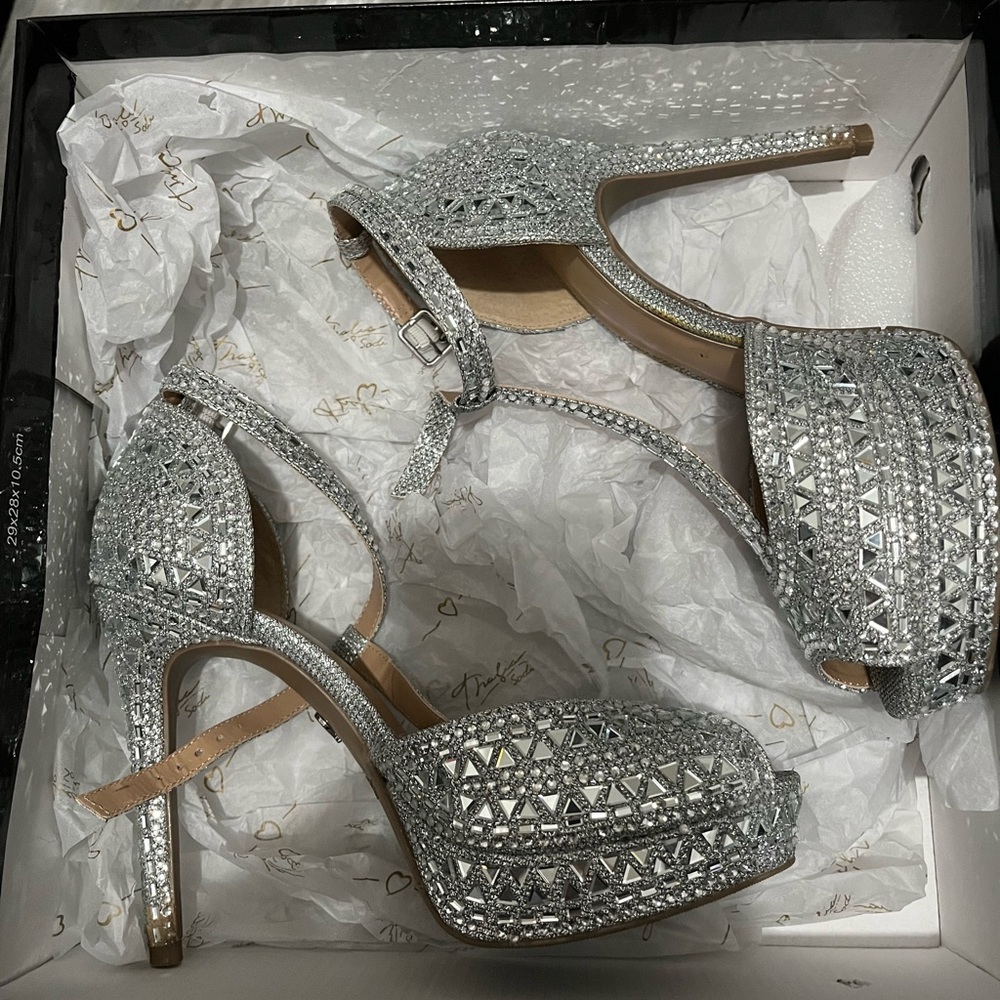 Thalia Sodi Glittering Silver Heels
